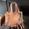 Trend Simple Casual High-end Lychee Pattern Portable Bucket Bag Niche Versatile Commute To Work Solid Color Messenger Bag