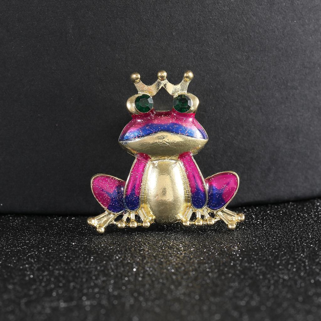 European and American Dripping Frog Brooch Women's Animal Pin Anti-exposure Clothing Accessories