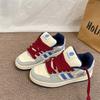 Корейская версия женских белых туфель на шнуровке 2025 осень новые модные крутые повседневные туфли мальчики модные кроссовки