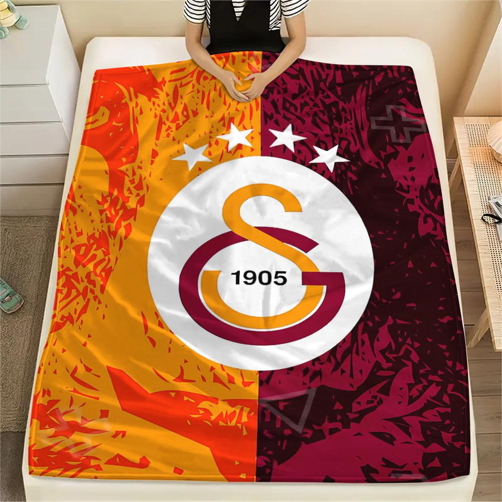 1pc Galatasaray Print Flannel Blanket, High quality Comfortable for All Seasons, Home Decor, Warmth and Comfort, Perfect for Christmas Gifts56