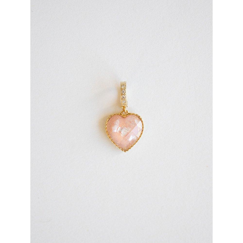 Pearly Heart Pendant (Peach)