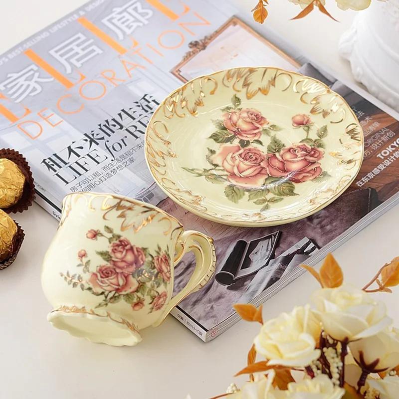 250ml Luxury Gold-plated Ceramic Mug Dish Coffee Cup Sets Thermo Coffee Cup To Carry Christmas Cups Original Breakfast Cups Mugs