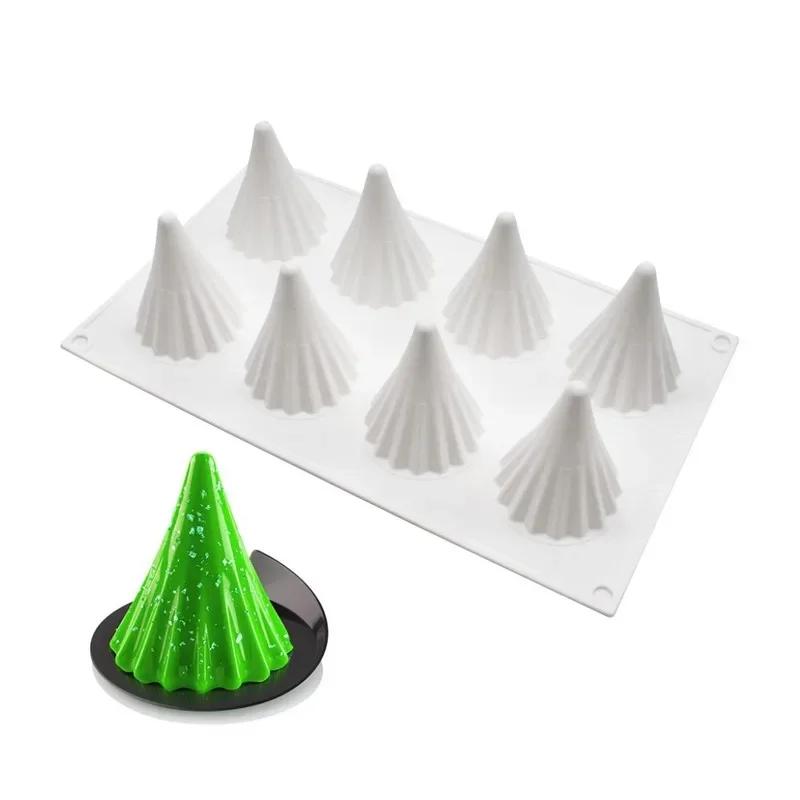 8 Grid Christmas Tree DIY Silicone Mold Icing Biscuit Aroma Candle Mold Stripe Tree Chocolate Mold