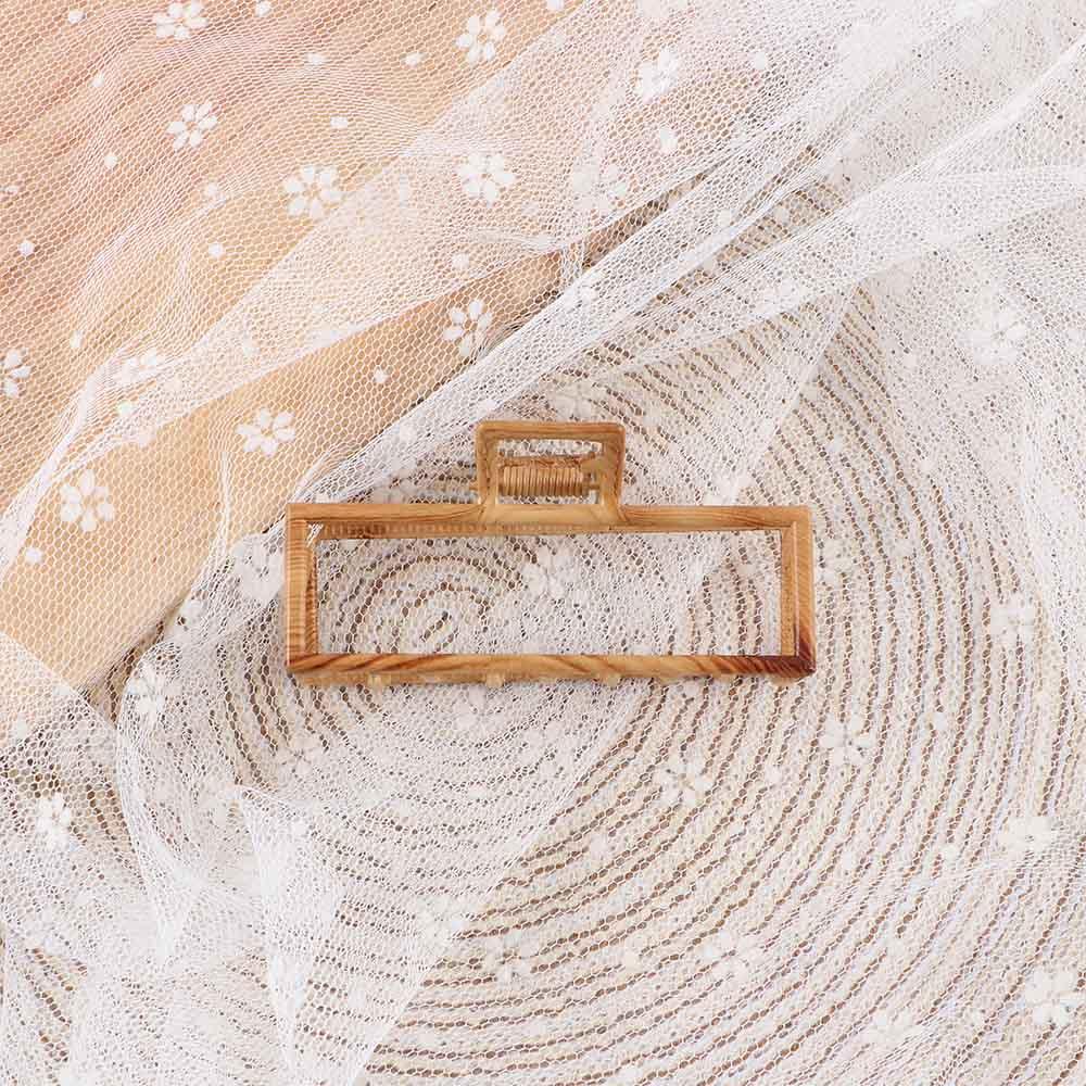 Metal Hollowed Fashion Design Wood Color Wood Grain Hair Claws Shark Grab Clip Women Hair Accessories Korean Style Hair Claw