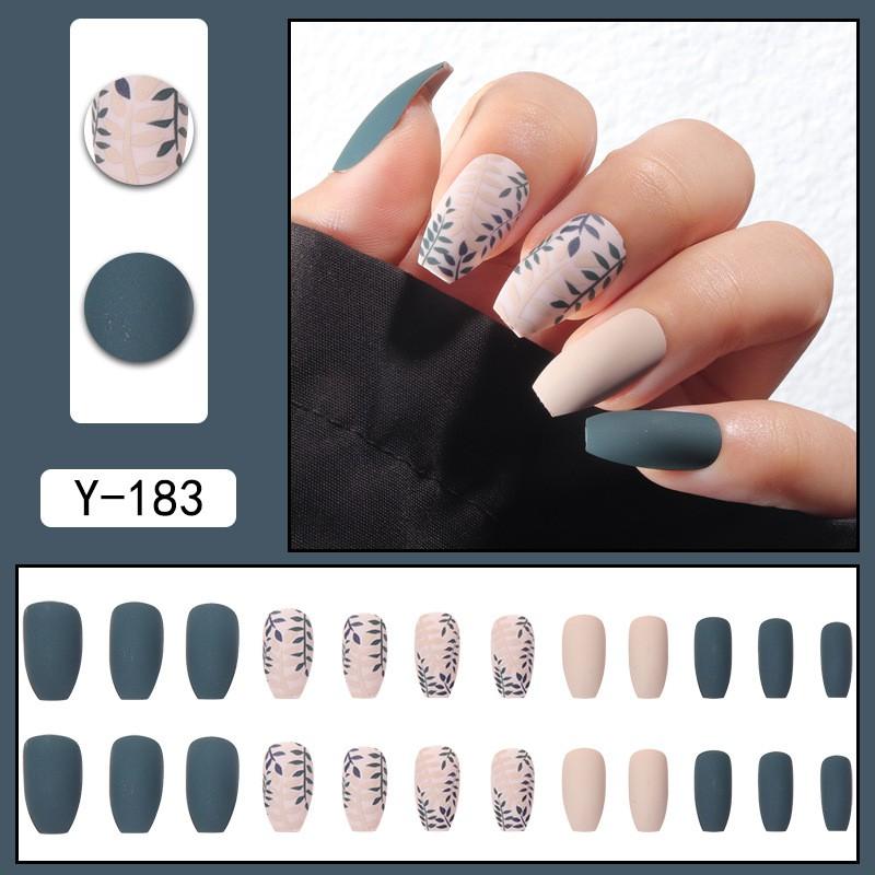 Pre-made Press-On Nails With Gradient Line Design Minimalist INS Style False Nail Tips Women
