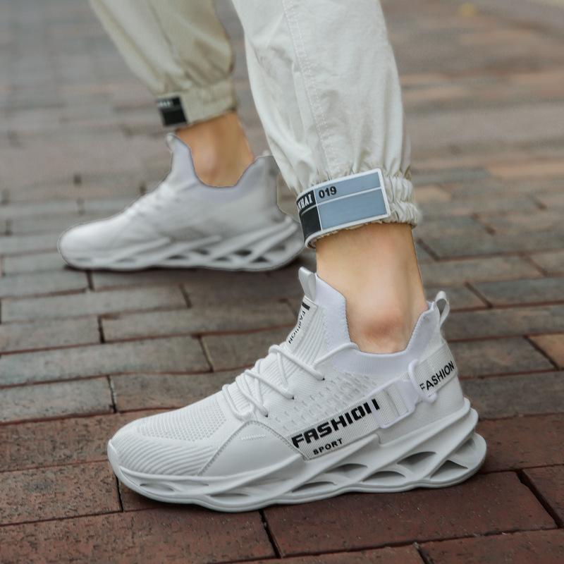 Fashion Spring and Summer New Mesh Breathable Men's Shoes, Comfortable Thick Sole, Height Increasing Running Sports and Leisure Shoes