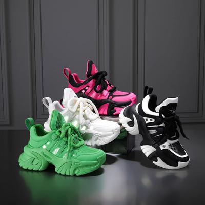 Горячая цена, супер популярная новинка 2024 года, спортивная обувь с толстой подошвой, увеличивающая рост, дышащая сетчатая обувь, модная женская повседневная обувь, кроссовки