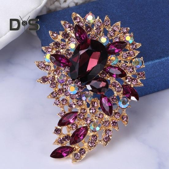 Vintage Crystal Brooch Anti-oxidation Anti-rust Alloy Lapel Pin Chic Colorful Crafted Pin Gift for Her
