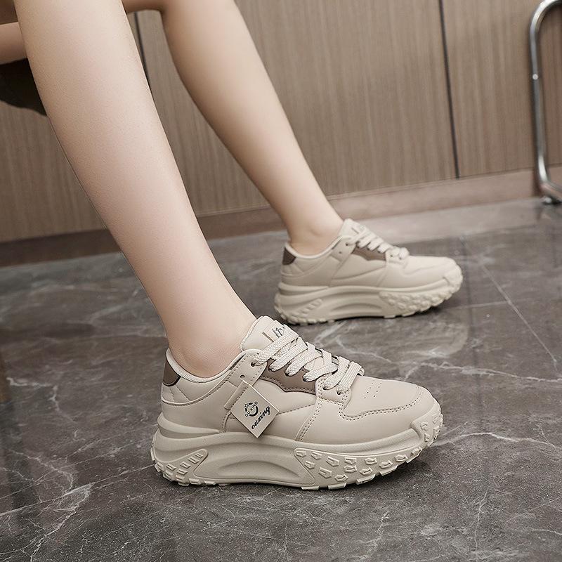 Students Increase Height and Splice Simple Thick-soled Spring and Autumn Breathable Women's Shoes Sports Shoes Versatile Street New Shoes Trend 2024 S