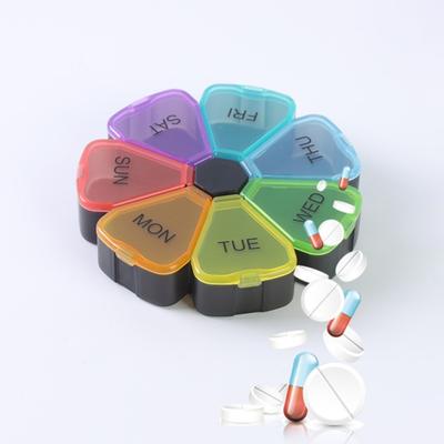 Еженедельный органайзер для таблеток Контейнер для лекарств Не содержит БФА Большая вместимость Несколько отделений Кейс-контейнер для таблеток