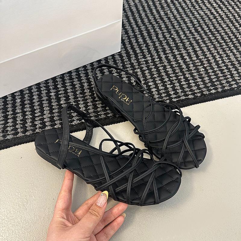 Модные плетеные тонкие ремешки золотые плоские римские сандалии женские летние 2025 новые