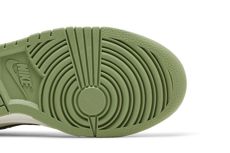 Women's Sneakers Nike Dunk Low Safari Oil Green (Women's) Oil Green/Treeline-Sail