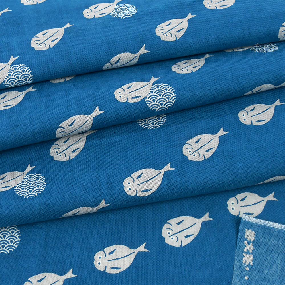 Hamamonyo Tenugui (Japanese hand towel) - Dried Horse Mackerel Swimming - Blue