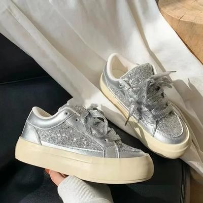 Модные летние женские блестящие низкие кроссовки, новые туфли на шнуровке и платформе для увеличения роста, для женщин, повседневная женская обувь для ходьбы