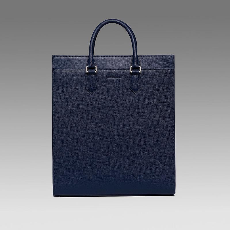 Embizione Em Tote Tote Bag (Navy)