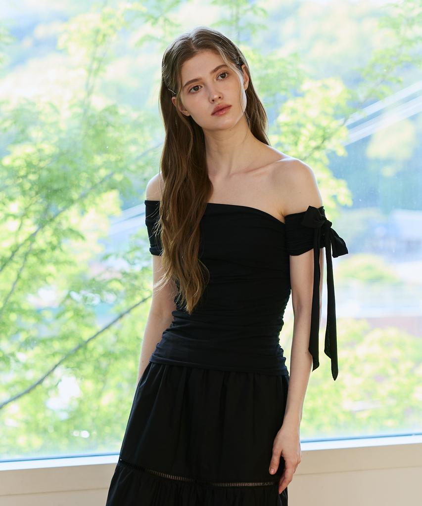 Аликим Риа Топ с одним плечом и сборками / Черный