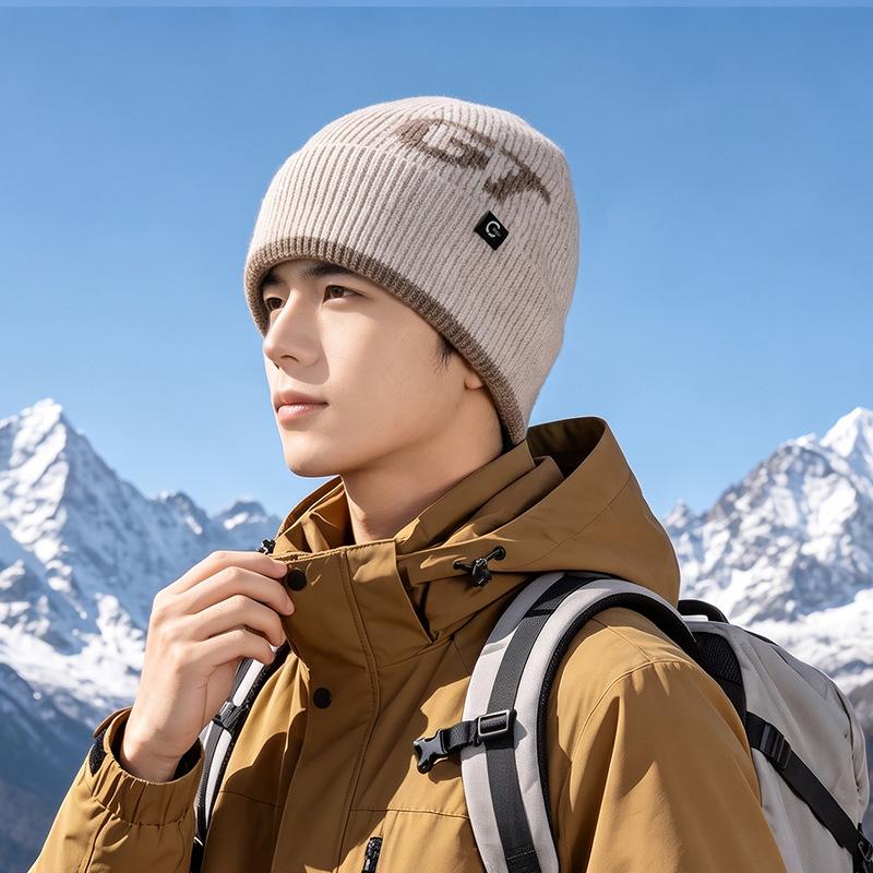 Autumn and winter velvet warm ear protection knitted wool hat men's outdoor leisure sports mountaineering cycling bag head cold hat