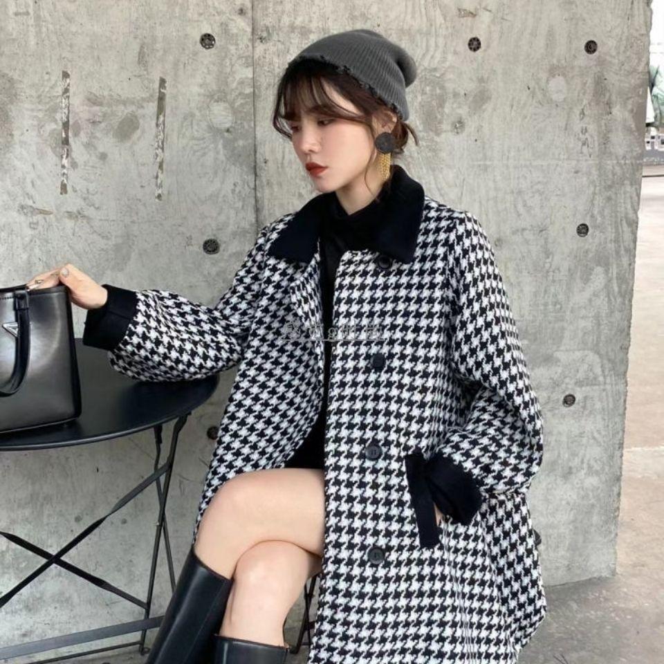 Elegant and Warm Woolen Coat for Women with Belt Design