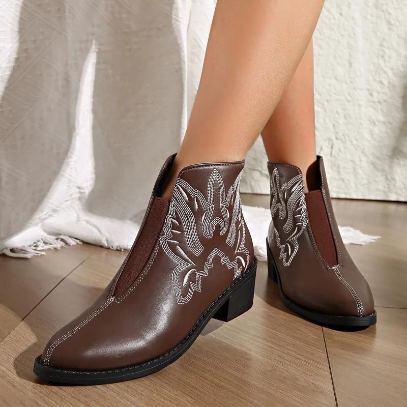 Women's Shoes Ankle Women's Boots Elegant Modern Boots Women Embroidery Pointed Toe Back Zip Med Heel Plus Size Shoes Women