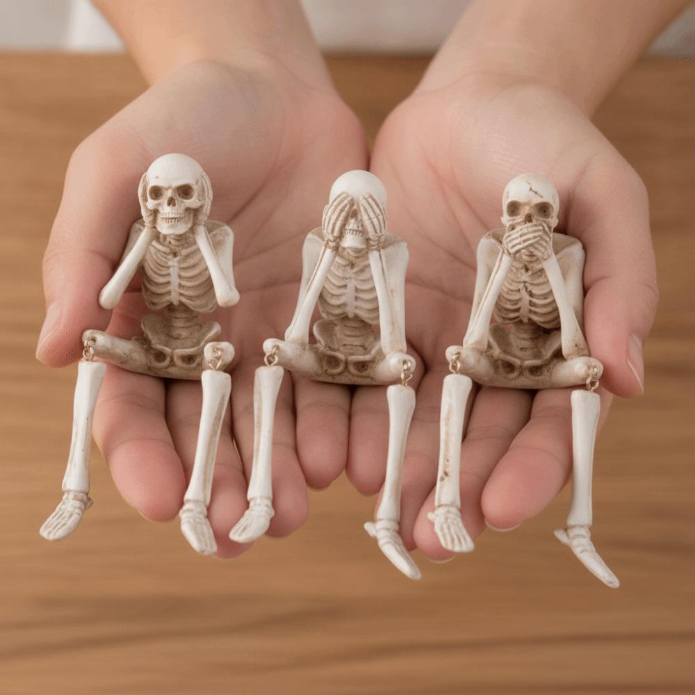 Realistic Halloween Skull Figurines Spooky Atmosphere Skeleton Decoration Festival Decoration