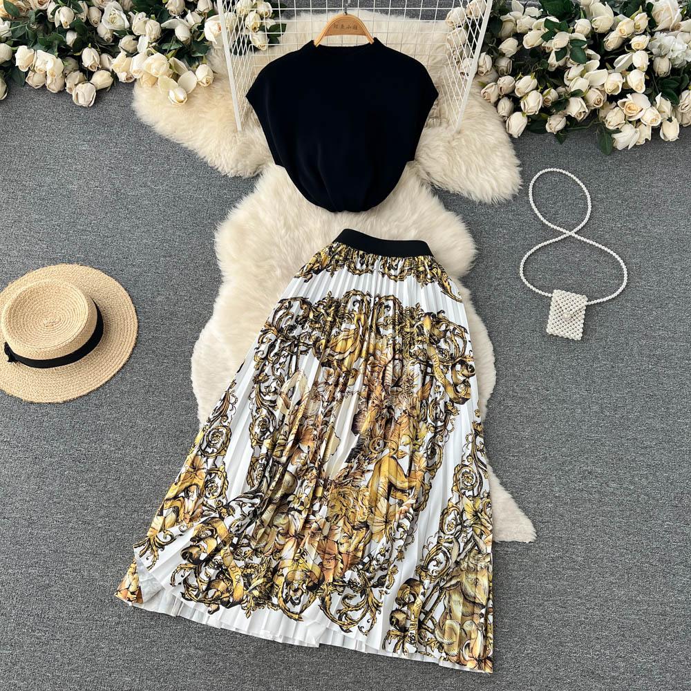 Этнический стиль костюм-двойка женский летний темперамент короткий топ-футболка с принтом юбка плиссе с высокой талией