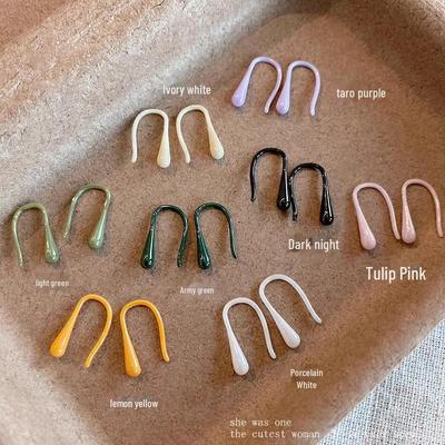 Керамические серьги-крючки и крючки для женщин: Удобные биокерамические украшения, которые не нужно снимать во время сна.