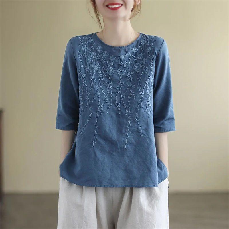 Women Casual T-shirts Summer Cotton Linen Vintage Style Floral Embroidery Loose Female Half Sleeve Tops Tees