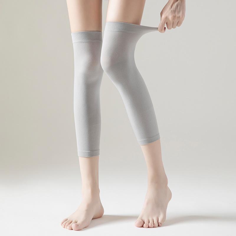 Women's Summer Knee Pads & Socks Combo - Cooling and Protective for Cold Leg Joints