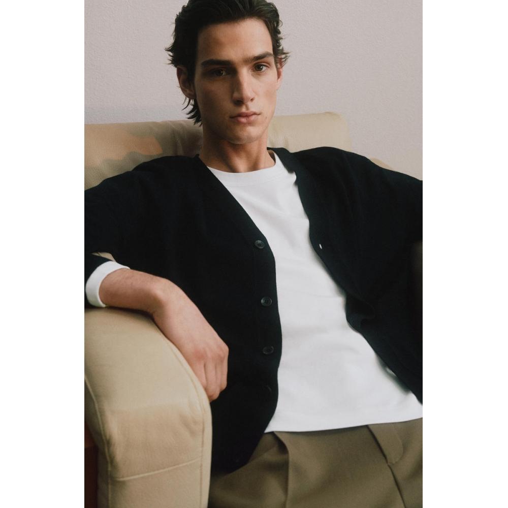 COS Кардиган с V-образным вырезом из японской мериносовой шерсти