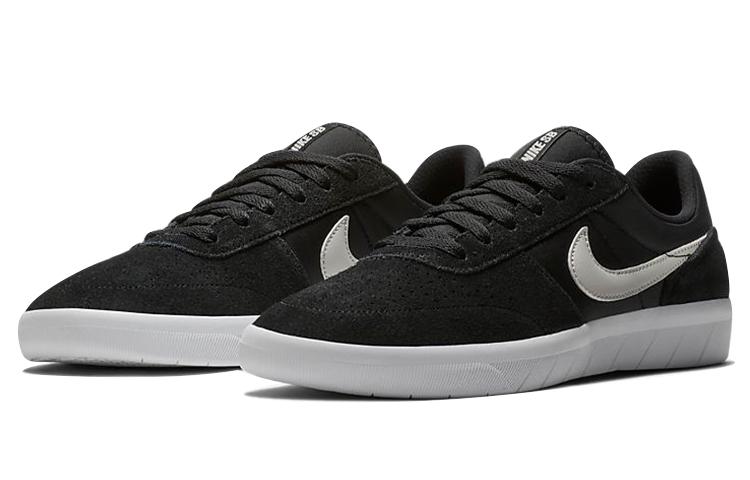 Nike SB Team Classic Black White