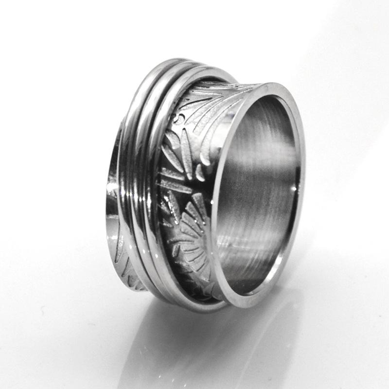 New European and American Retro Engraved Butterfly Ring Titanium Steel Rotating Decompression Ring