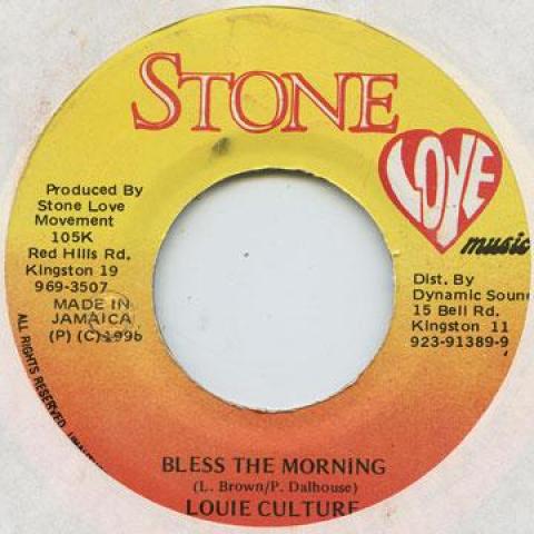7-дюймовая пластинка LOUIE CULTURE - Bless The Morning Stone Love 1996 Ямайка Регги, Ска и Даб