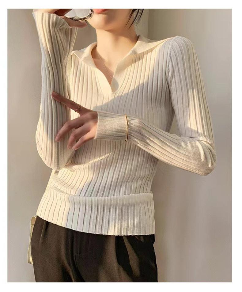 Весенняя облегающая рубашка с V-образным вырезом и длинными рукавами, с внутренней трикотажной подкладкой, модная и простая, в полоску, новый темпераментный свитер для женщин