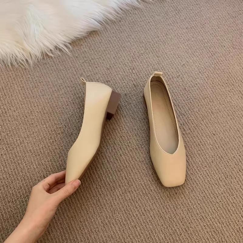 Версия из овчины ~ 5 см маленькие мужские балетки с внутренней стороны, увеличивающие рост, женская обувь с квадратным носком, одинарные туфли 2024 года, женские туфли Мэри Джейн