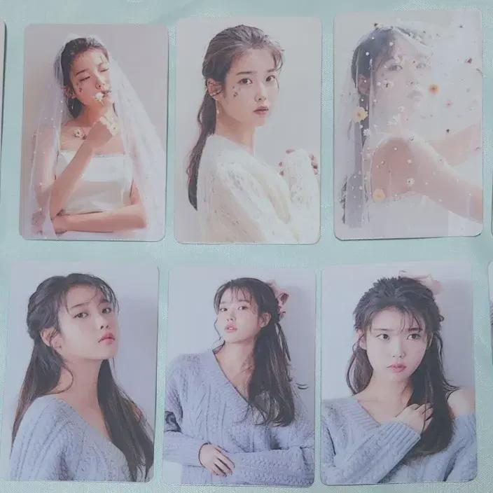 IU Present Photocard Set