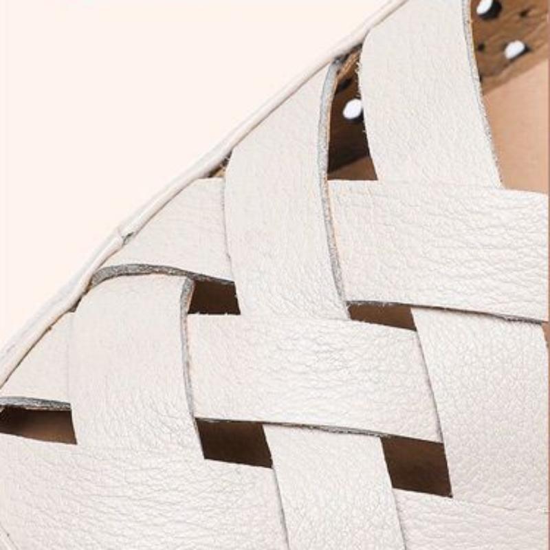 Женская однотонная обувь из мягкой кожи, летние женские удобные нескользящие туфли на плоской подошве, полые сандалии на плоском каблуке.