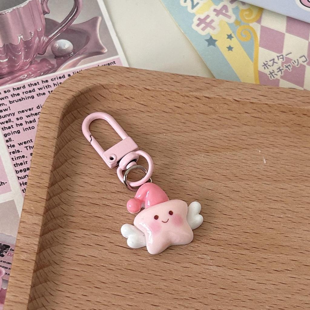 Брелок «Крылья ангела»: Милая мультяшная подвеска в виде пятиконечной звезды - Идеально подходит для лучших друзей или пар