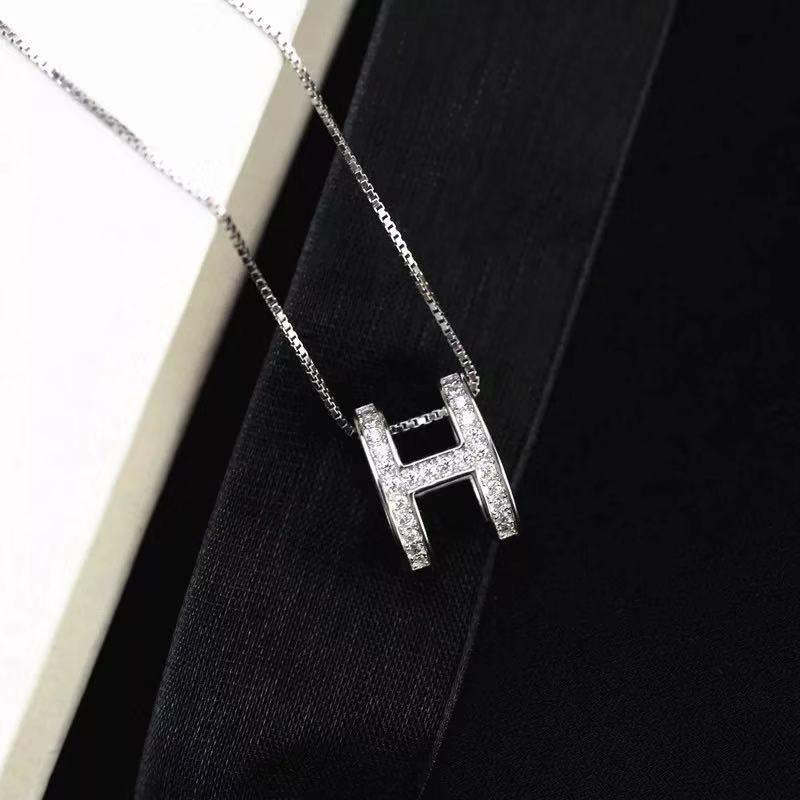 Geometric Necklace Pendant Beautiful Stylish Shiny H Shape Design Necklace Pendant Jewelry