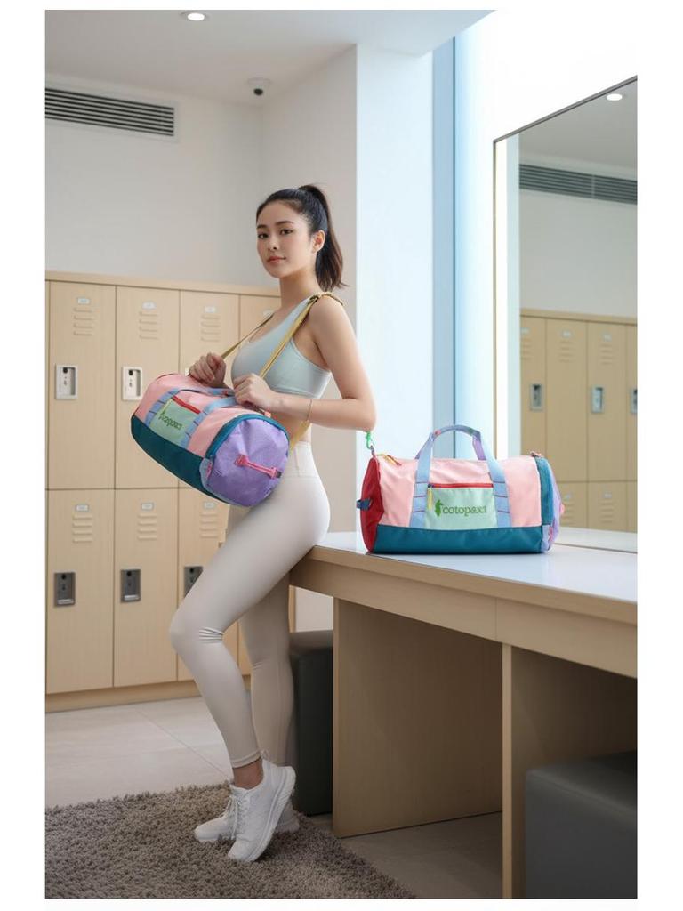 Dopamine Foldable Large-Capacity Alpaca Travel & Sports Bag