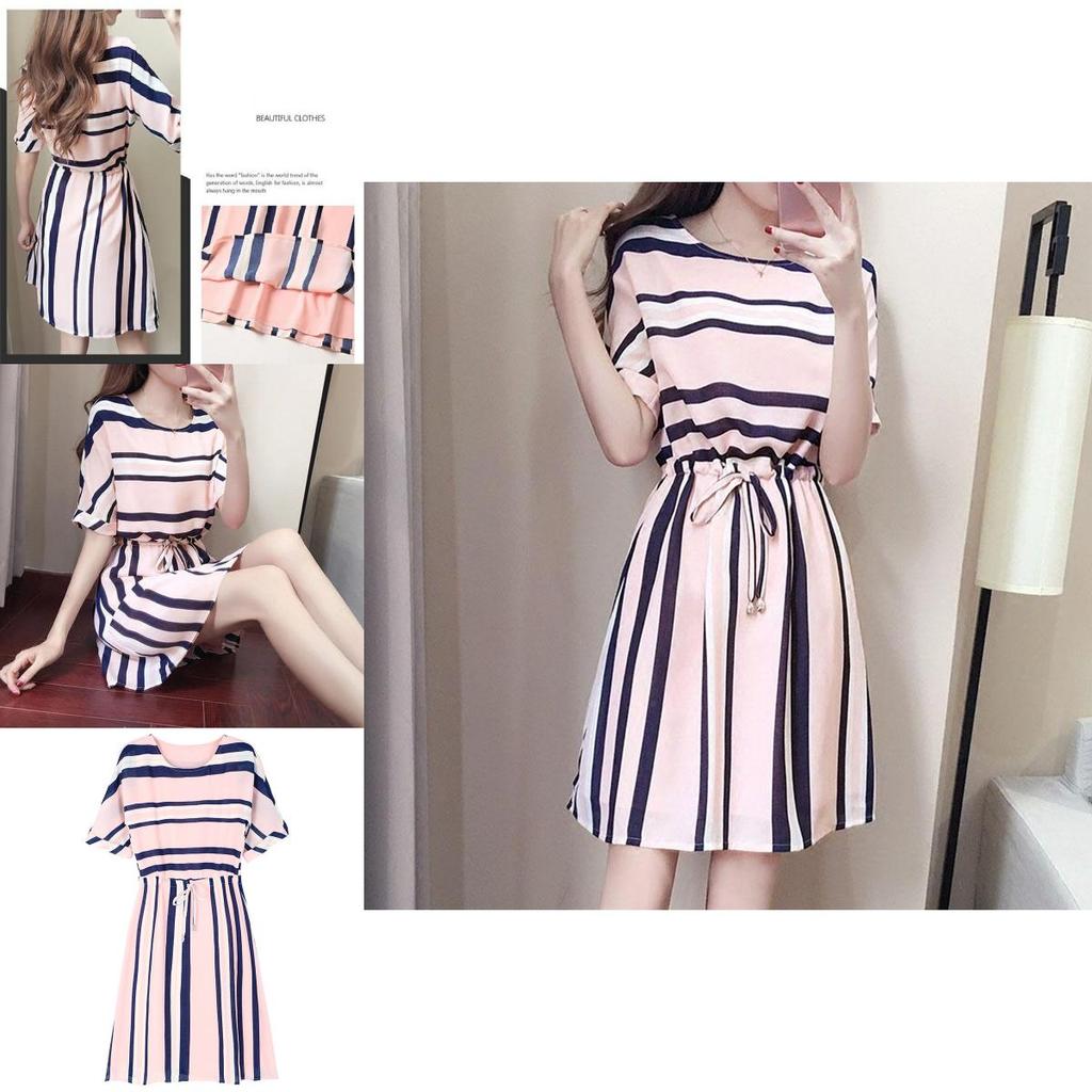 Элегантное и неподвластное времени женское платье с коротким рукавом в классическую полоску