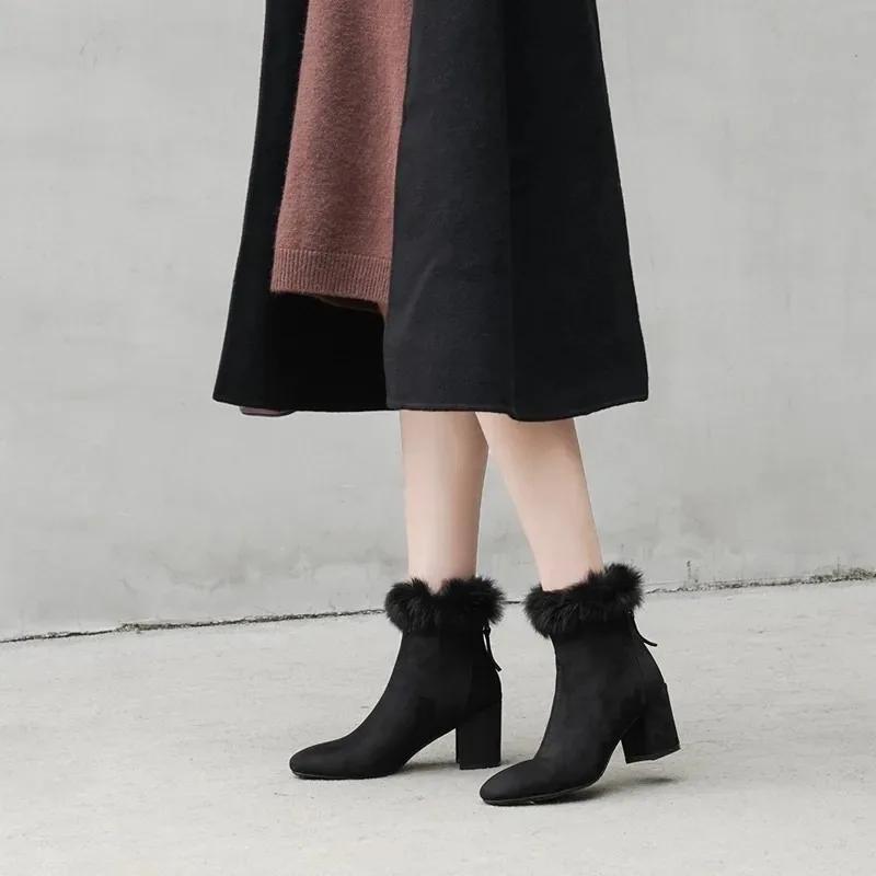 Модная обувь, женские сапоги, сапоги на молнии, женские, плюшевые, зимние, резиновые, на высоком каблуке, средние, 2024ur, щиколотка, римские, однотонные, флок, базовые, из искусственной кожи, Squ