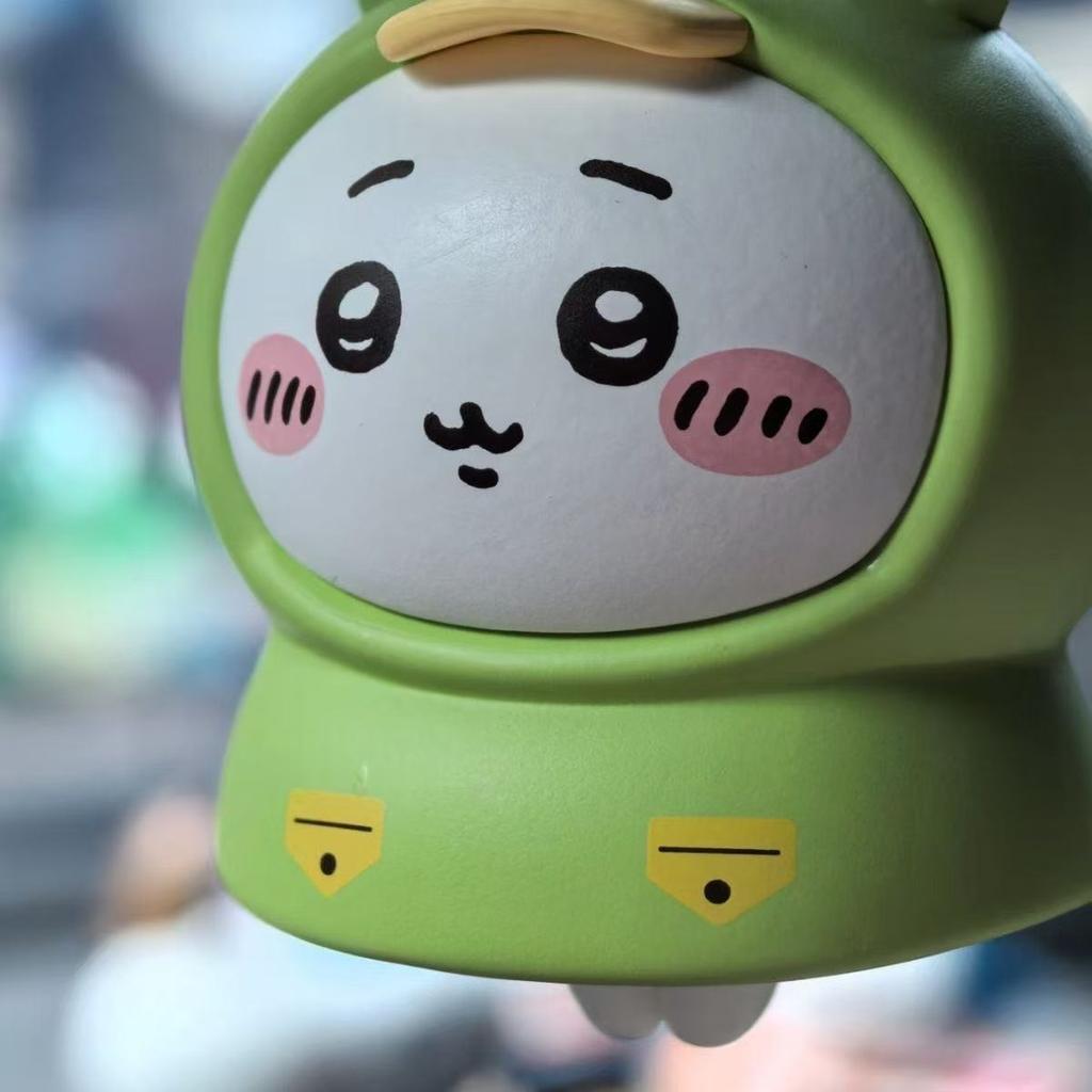 Chiikawa Raincoat Series Light Up Keychain – Cute Usagi Hachiware ABS PVC Cartoon Pendant Summer Theme Cloud Ornament Gift