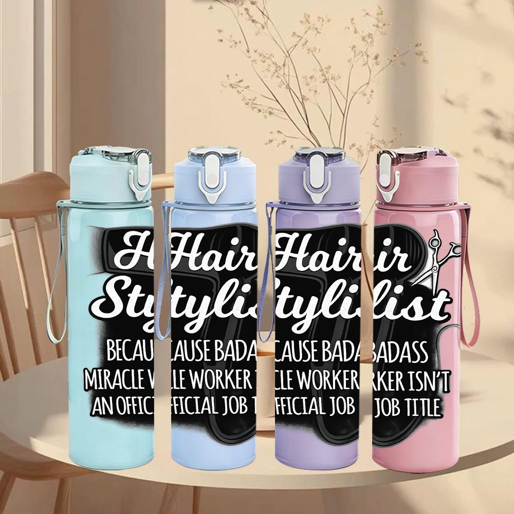 1PC Hair Stylist Text Slogan Print 750ml Color Plastic Sports Water Bottle Leakproof Flip Straw Lid Suitable for Sports Office Home Use