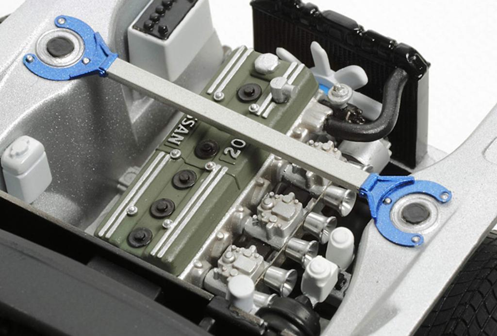 Tamiya Спортивная машина Nissan Skyline Street Custom Пластиковая модель 24335 1/24 № 335 2000GT-R