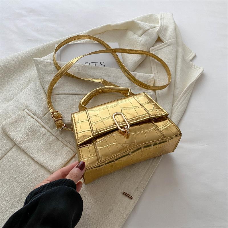Niche Handheld Small Square Bag Fashionable Casual Women's Bag Summer New Crossbody Bag Trendy and Beautiful Shoulder Bag