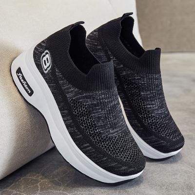 Женская обувь – Кроссовки