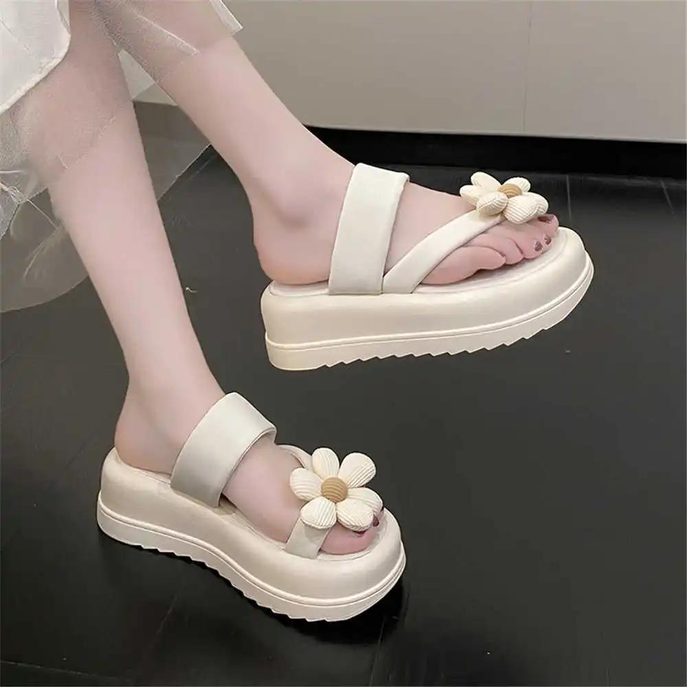 Сандалии Bed Number 40 Finger, летняя обувь для отдыха на открытом воздухе, пляжные женские шлепанцы, кроссовки, спорт 2024, дропшиппинг, промо-акция Tenix