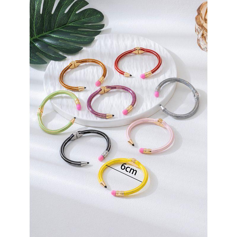 and Elegant Artistic Bracelet with a Unique European and American Light Luxury Design, Featuring a Pencil-Shaped Design That Is Fashionable and Trendy