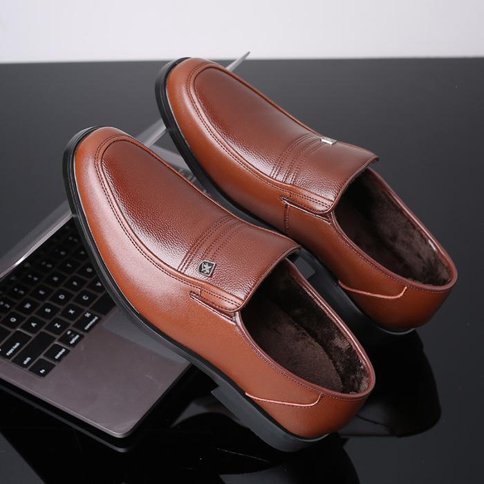 Мужская кожаная обувь кожаная деловая платья на мягкой подошве воловья кожа работа и досуг для пожилых весна и осень мягкая кожа папа мужская обувь