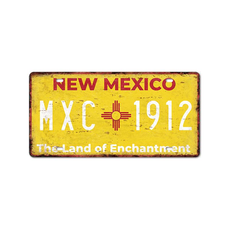 Vintage Tin Art with 1530 License Plate Design: Ideal for American - Style Background Wall Decor